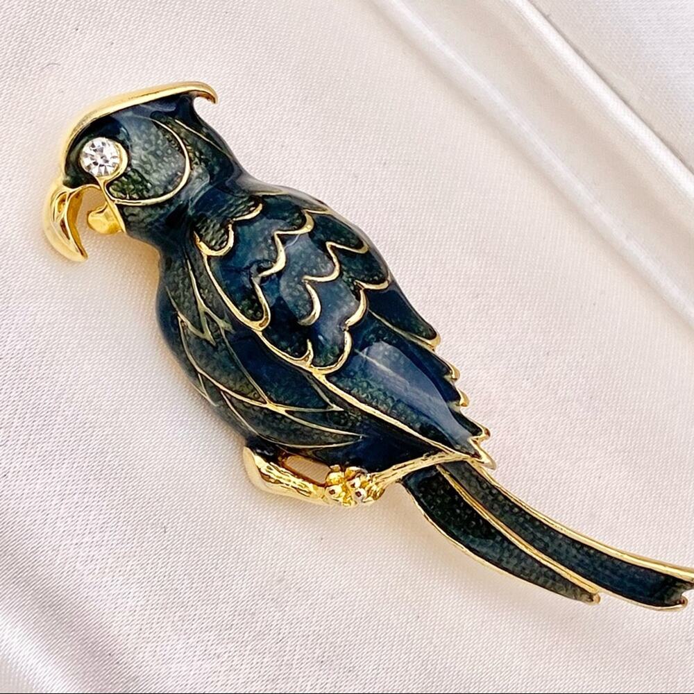 Vintage Dark Enamel Parrot Rhinestone Eye Bird Brooch